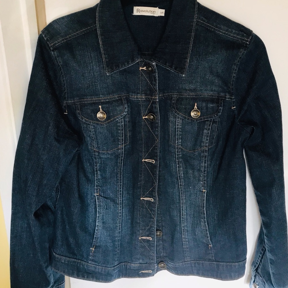 🌺Revolution Jean Jacket - Picture 5 of 5